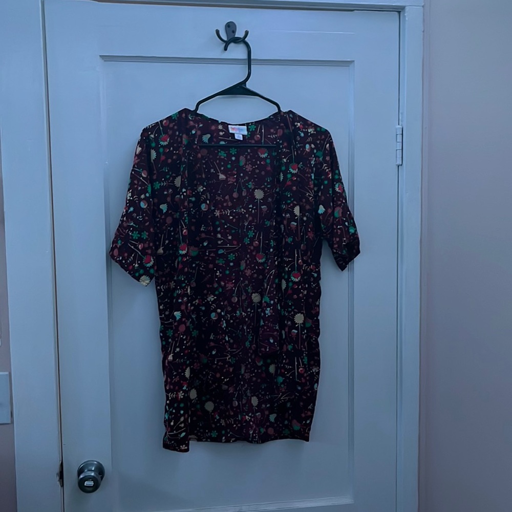 Purple cardigan Lula roe with flowers